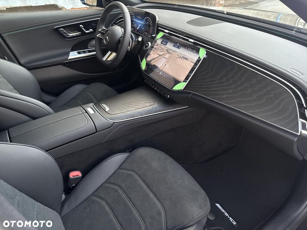 Mercedes-Benz Klasa E - 24