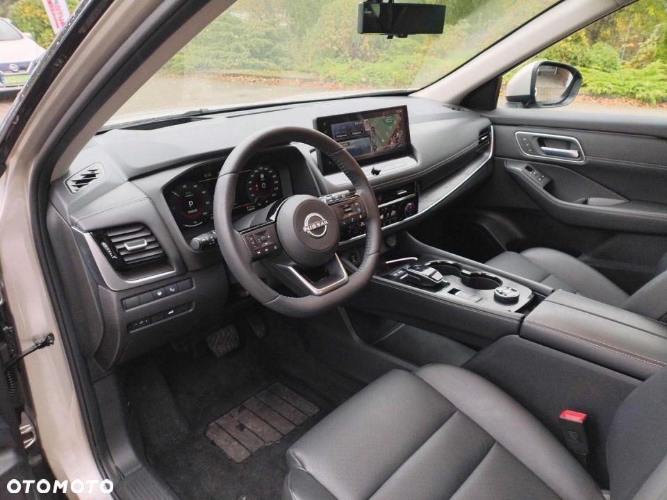 Nissan X-Trail - 10