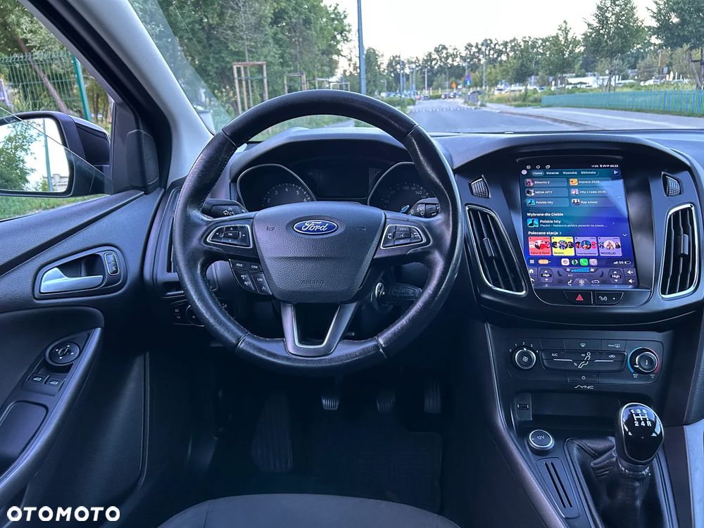 Ford Focus 1.6 Trend - 15