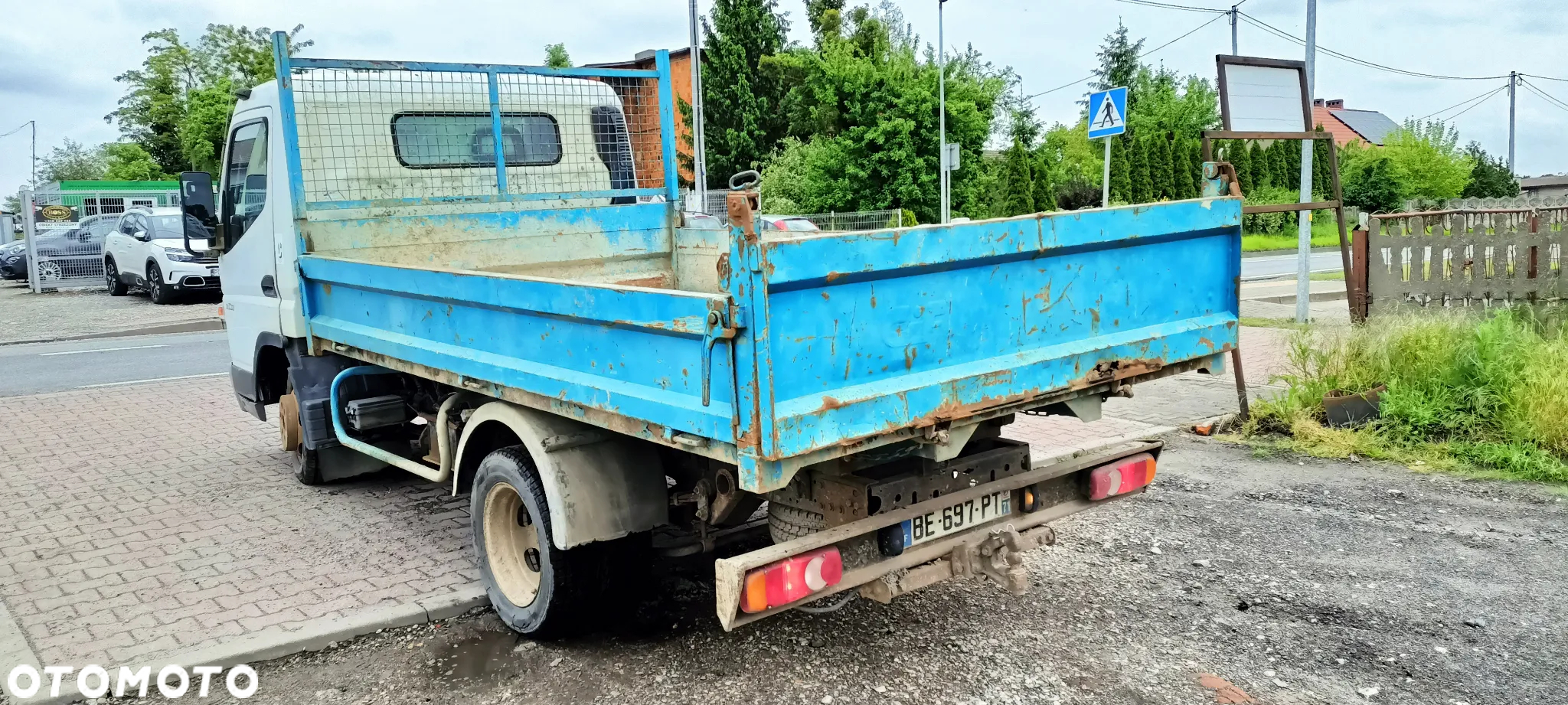 Mitsubishi Fuso CANTER - 10