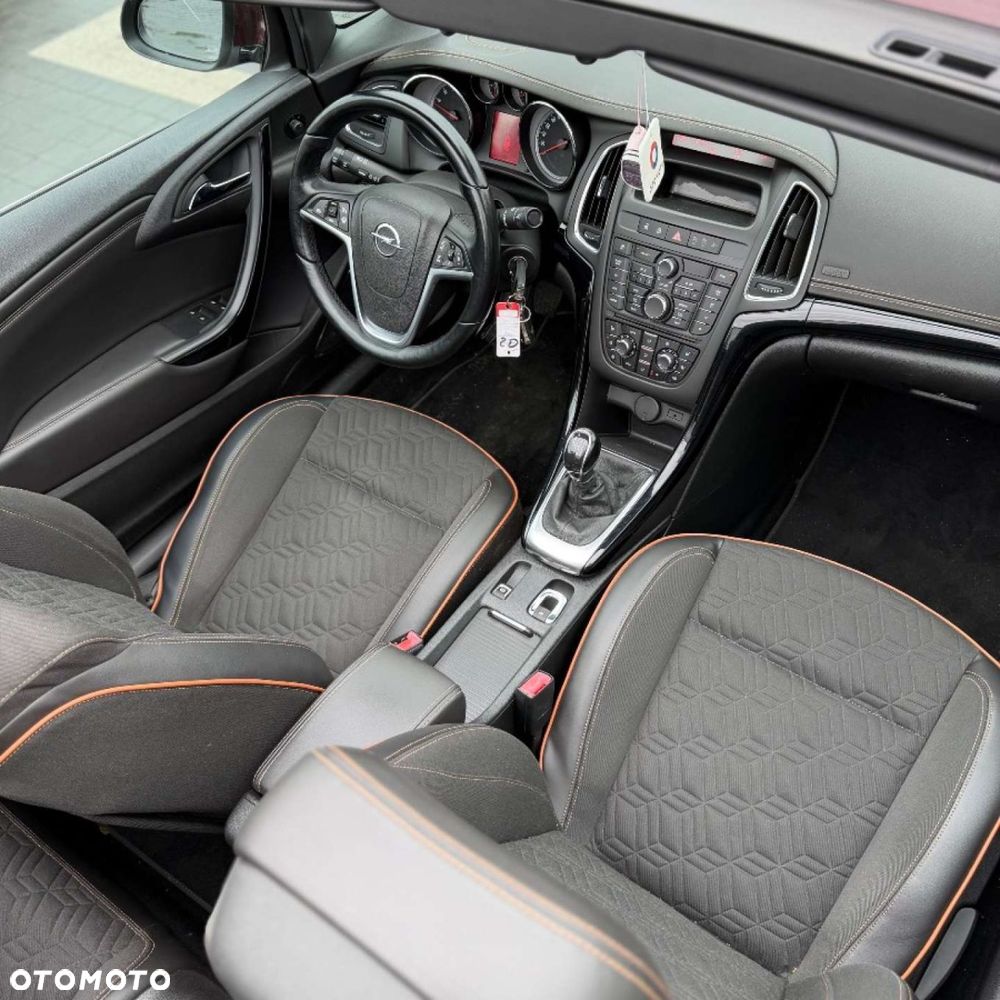 Opel Cascada - 18