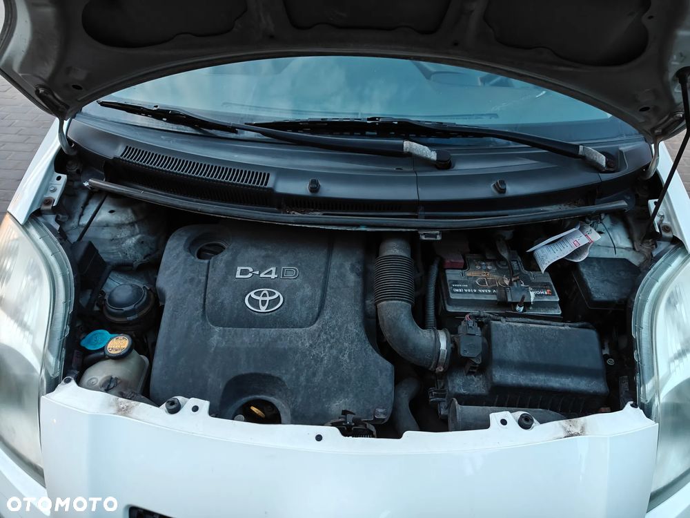 Toyota Yaris 1.4 D-4D Terra A/C - 7