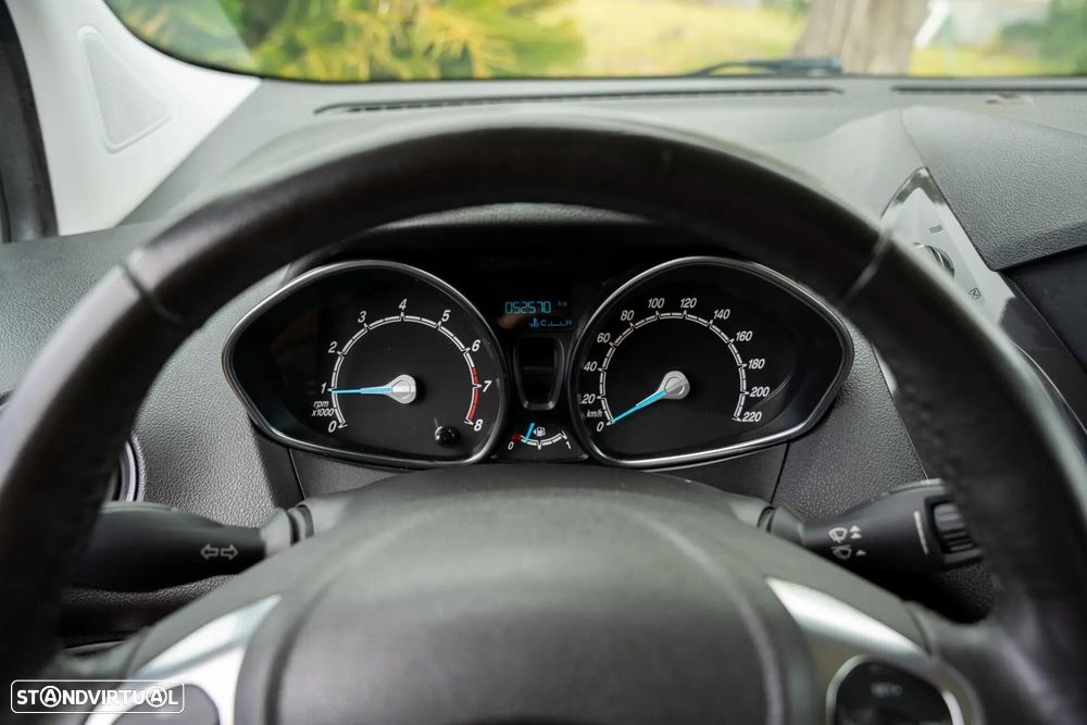 Ford Tourneo Courier 1.0 EcoBoost Ambiente - 10