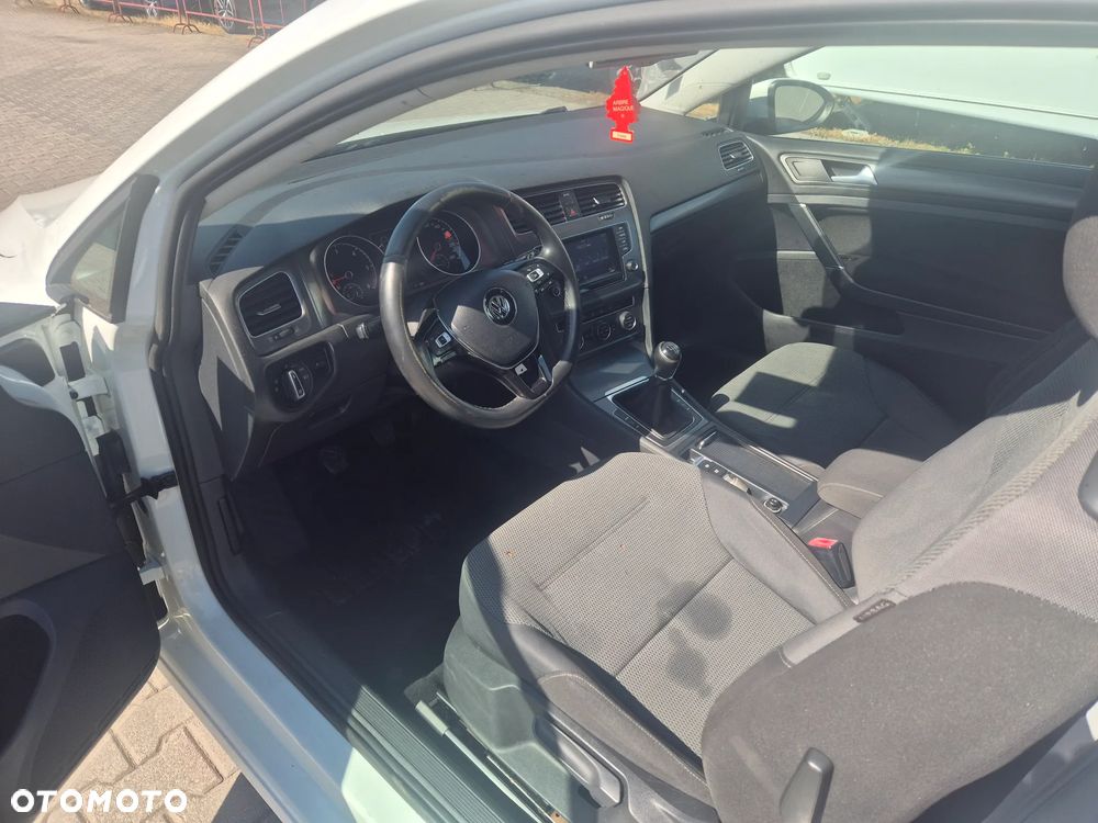 Volkswagen Golf 2.0 BlueTDI Comfortline - 9