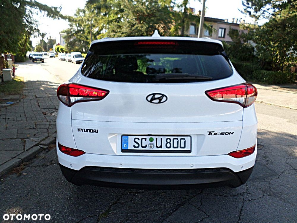 Hyundai Tucson 1.6 GDI BlueDrive Style 2WD - 32