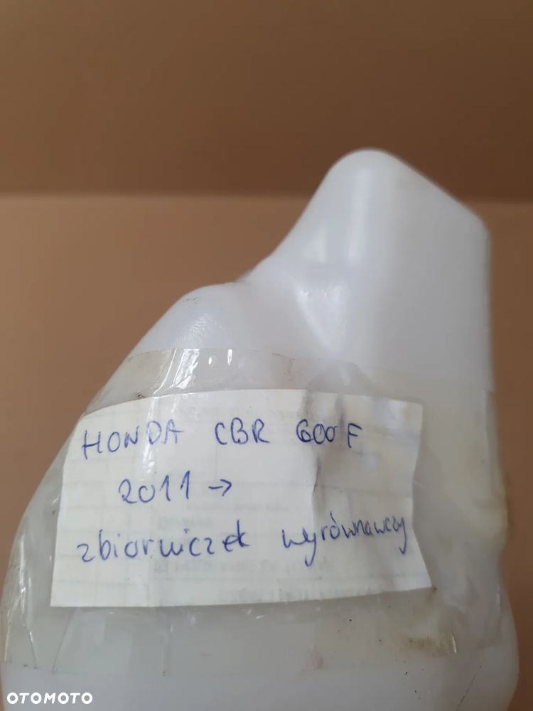Zbiorniczek Płynu Wyrównawczego Honda CBR 600F (2011 - 2013) - 2