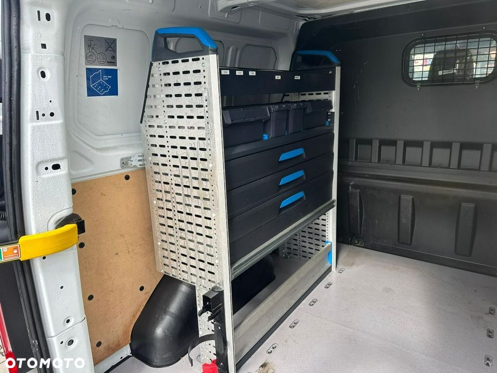 Ford Transit Custom - 16