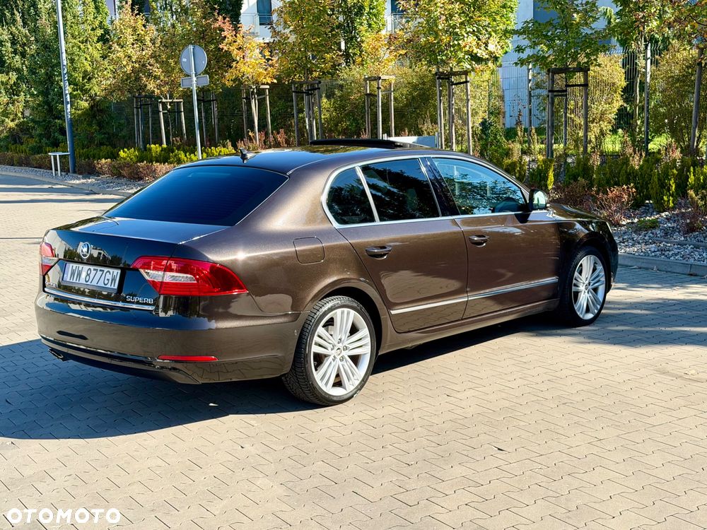 Skoda Superb 1.8 TSI DSG Exclusive - 8