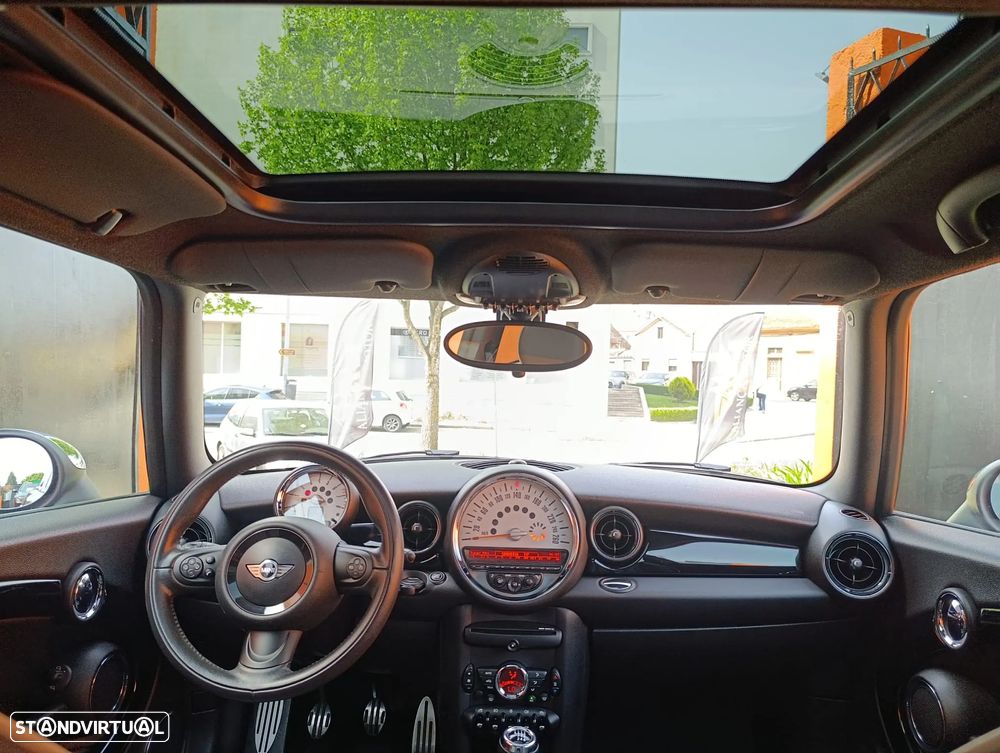 MINI 3 Portas Cooper S - 12