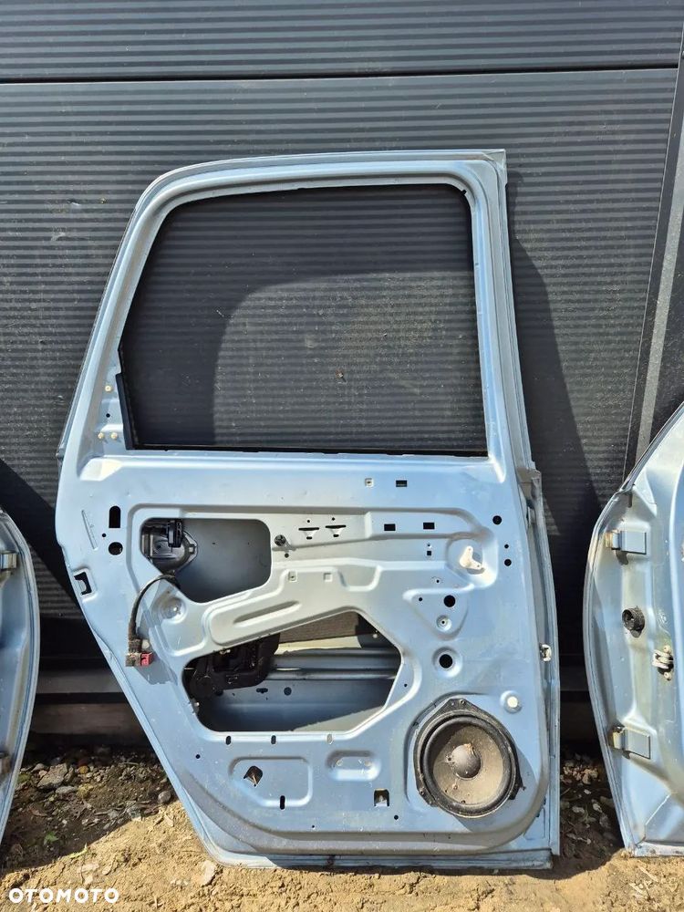 DRZWI OPEL MERIVA A - 15