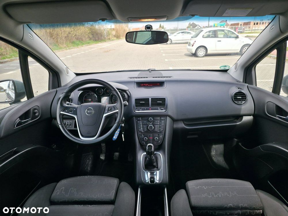 Opel Meriva - 10