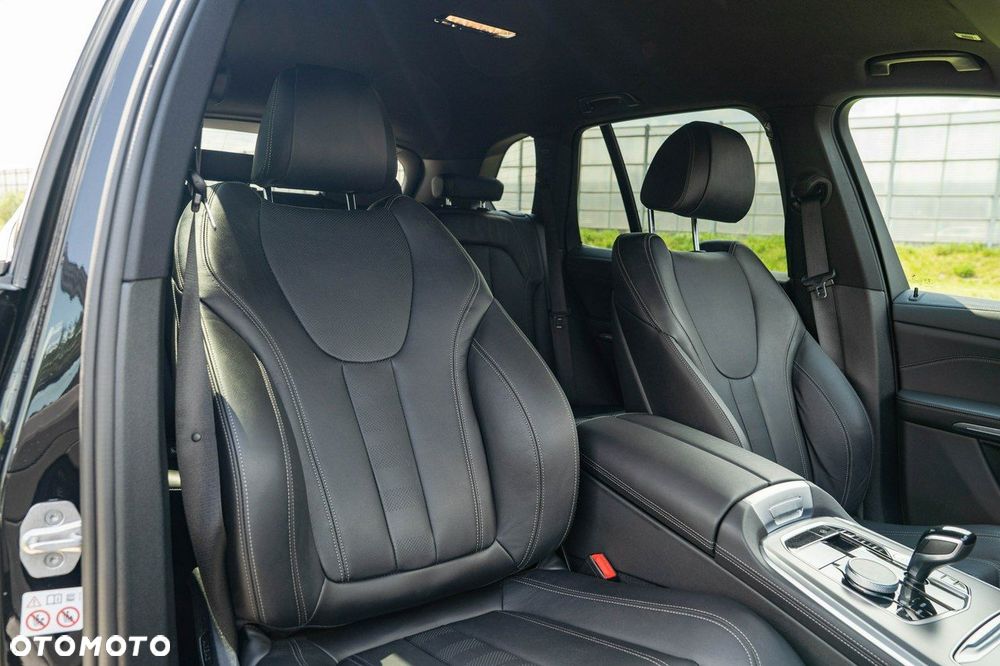 BMW X5 xDrive25d - 23