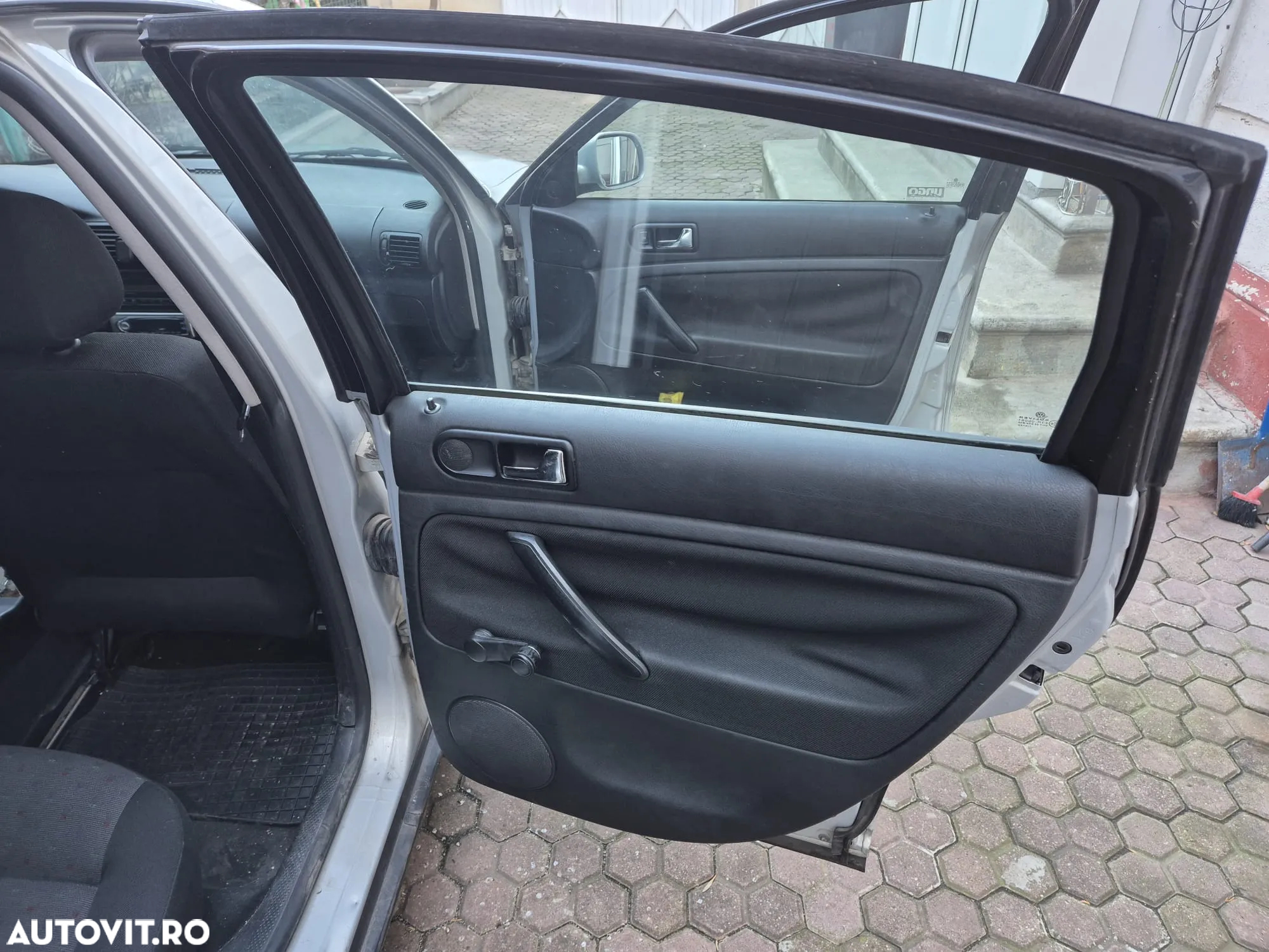 Volkswagen Passat Variant TDI - 17