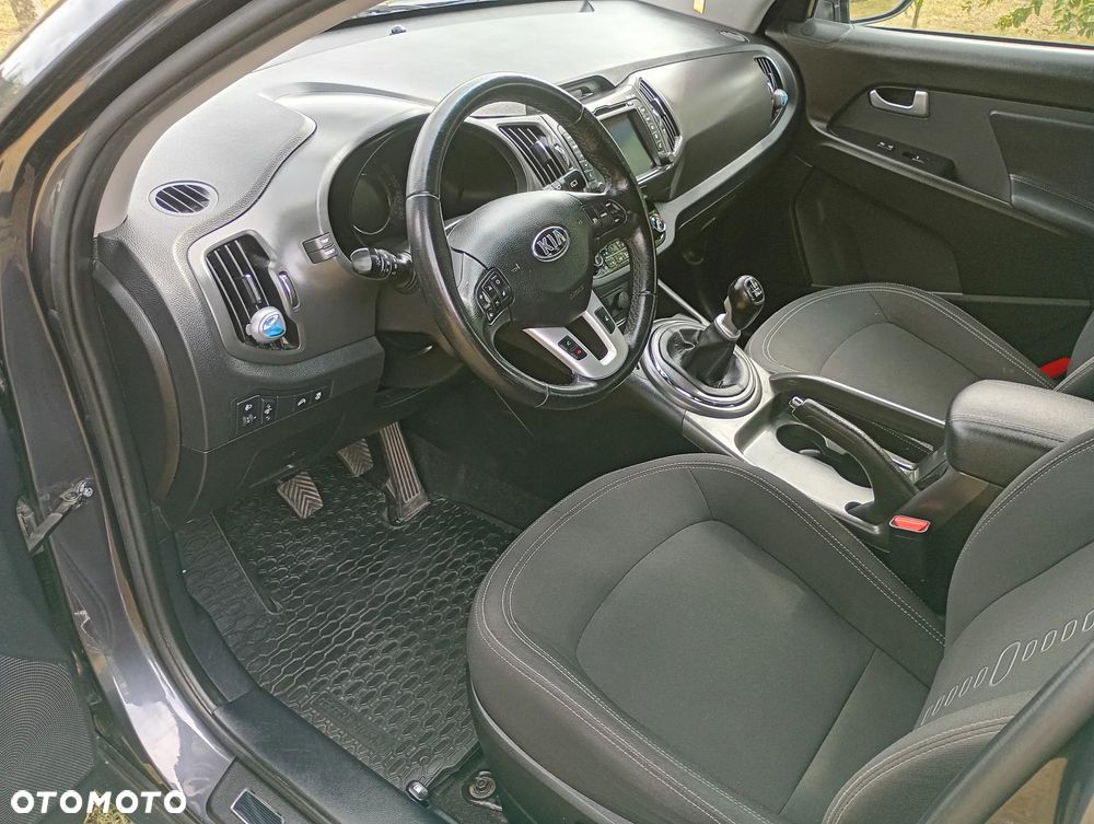 Kia Sportage 1.7 CRDI 2WD Attract - 13