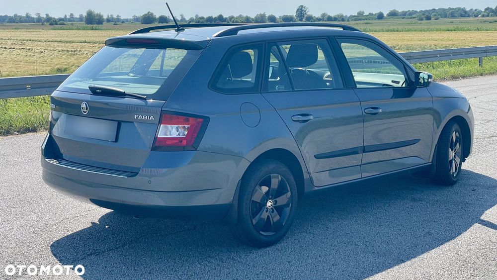 Skoda Fabia 1.0 TSI Style - 12