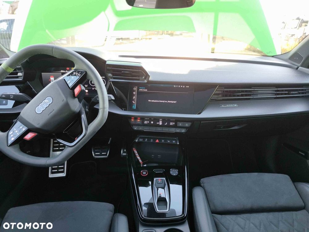 Audi RS3 Limousine TFSI Quattro S tronic - 8