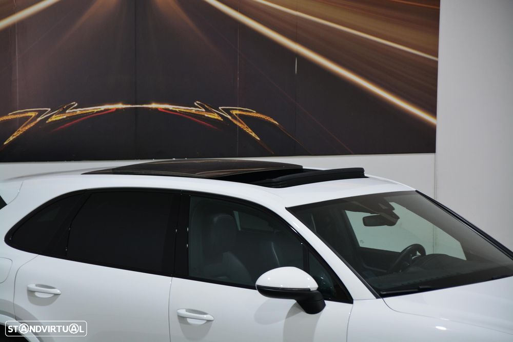 Porsche Cayenne E-Hybrid - 23