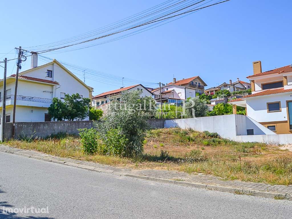 Terreno de 589 m² para construção no centro de Proença-a-Nova - Grande imagem: 4/5