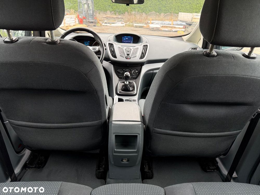 Ford C-MAX - 10