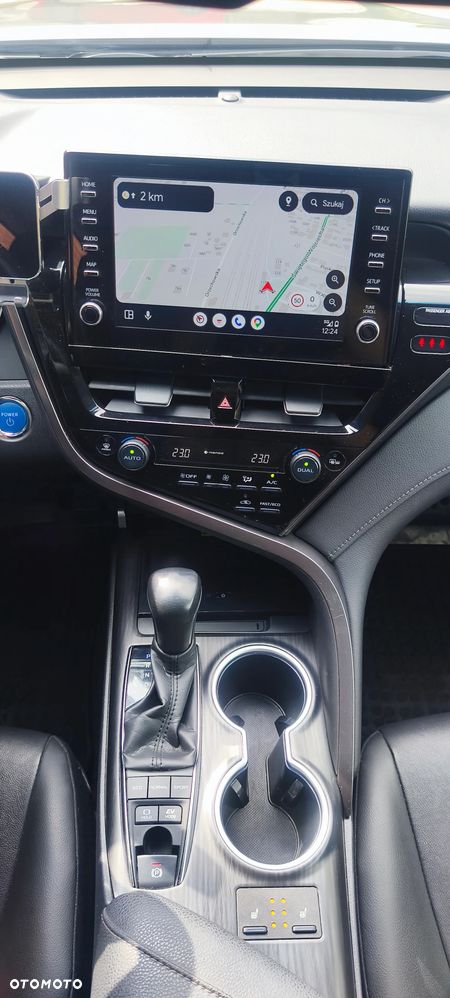 Toyota Camry - 15