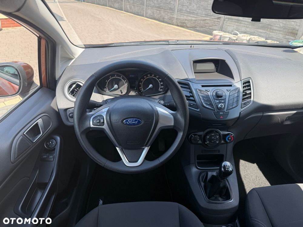 Ford Fiesta - 20