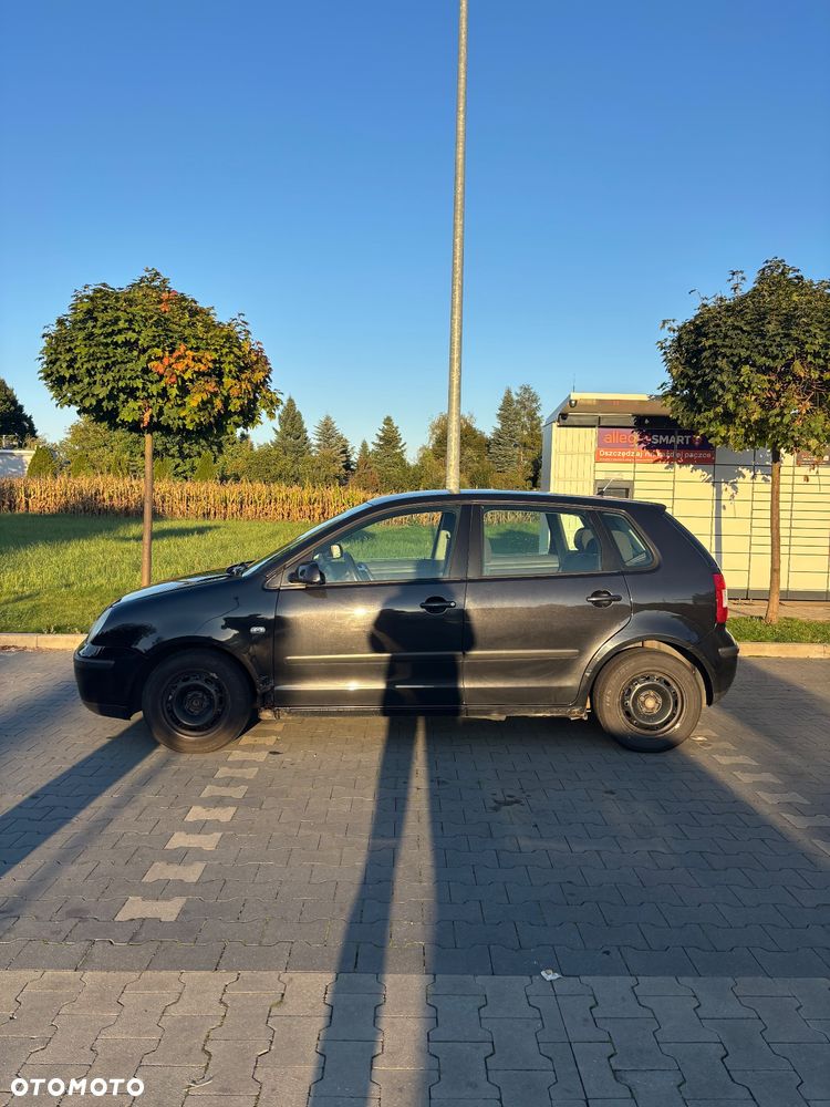 Volkswagen Polo - 2