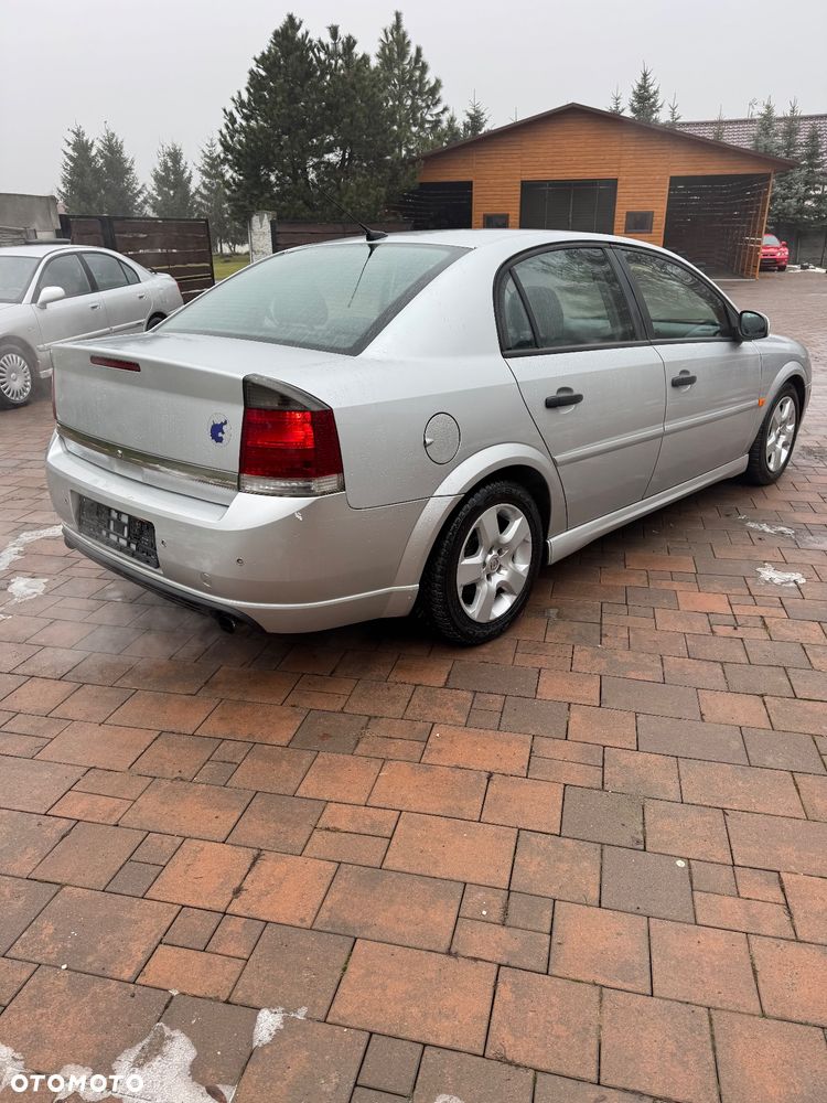 Opel Vectra GTS 2.2 DTI - 4