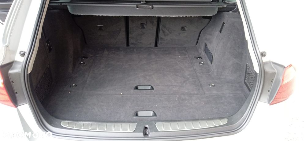 BMW Seria 3 318d - 13