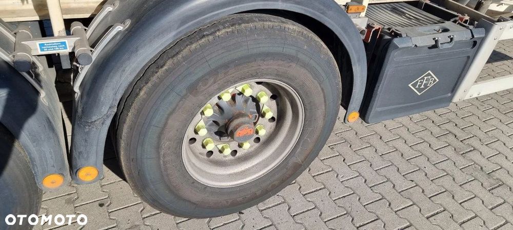 Mercedes-Benz Zestaw Mercedes Benz Actros 1842 + naczepa silo Feldbinder EUT 45.3 - 31