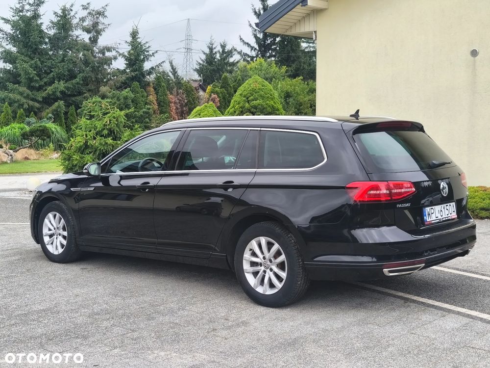 Volkswagen Passat Variant 2.0 TDI (BlueMotion Technology) Highline - 5