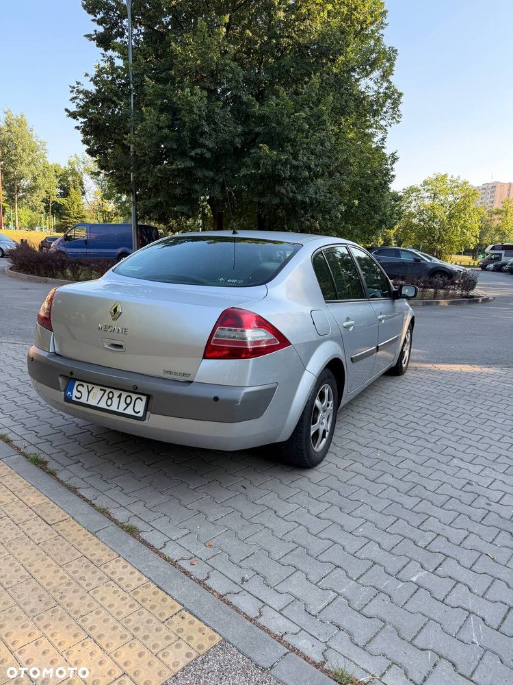Renault Megane 1.5 dCi Confort Dynamique - 6