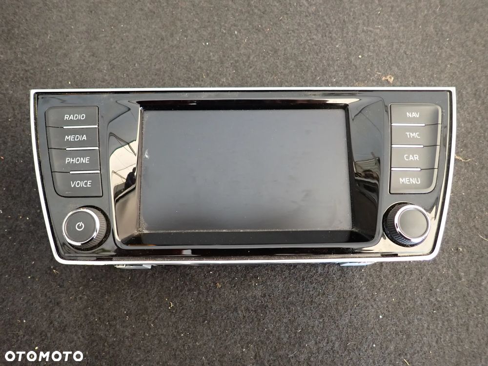 SKODA FABIA III LIFT MONTE CARLO WYŚWIETLACZ NAWIGACJI 6V0919604C - 1