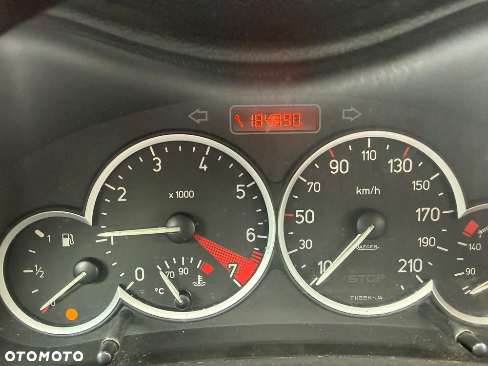 Peugeot 206 CC 2.0 Euro4 - 17