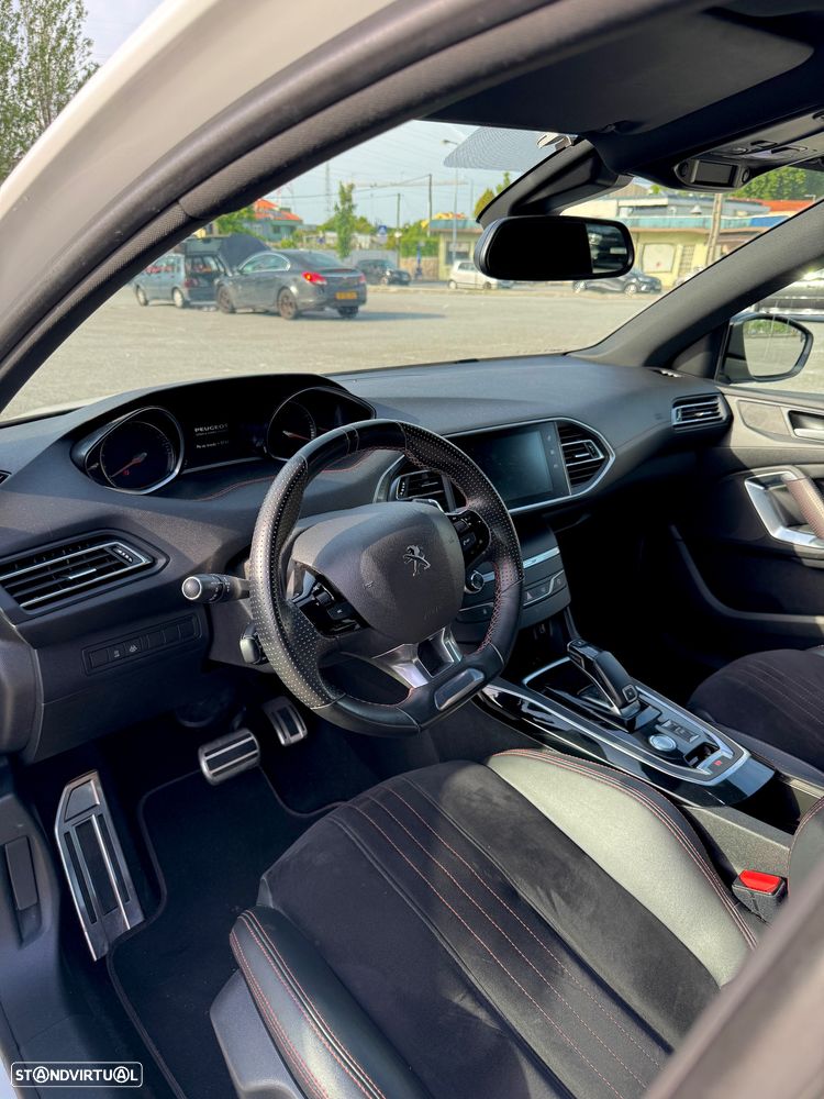 Peugeot 308 1.2 PureTech GT Line EAT8 - 13