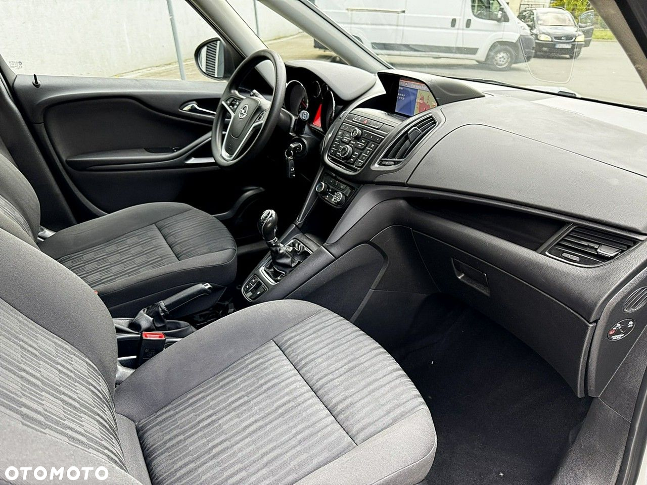 Opel Zafira - 11