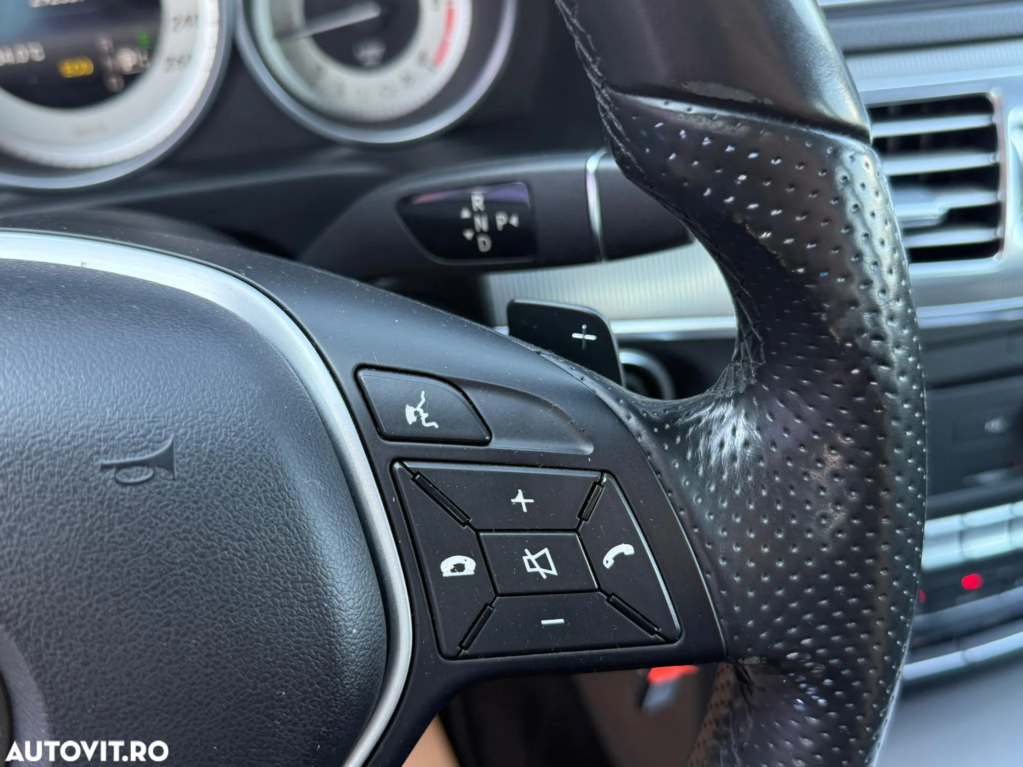 Mercedes-Benz E - 29