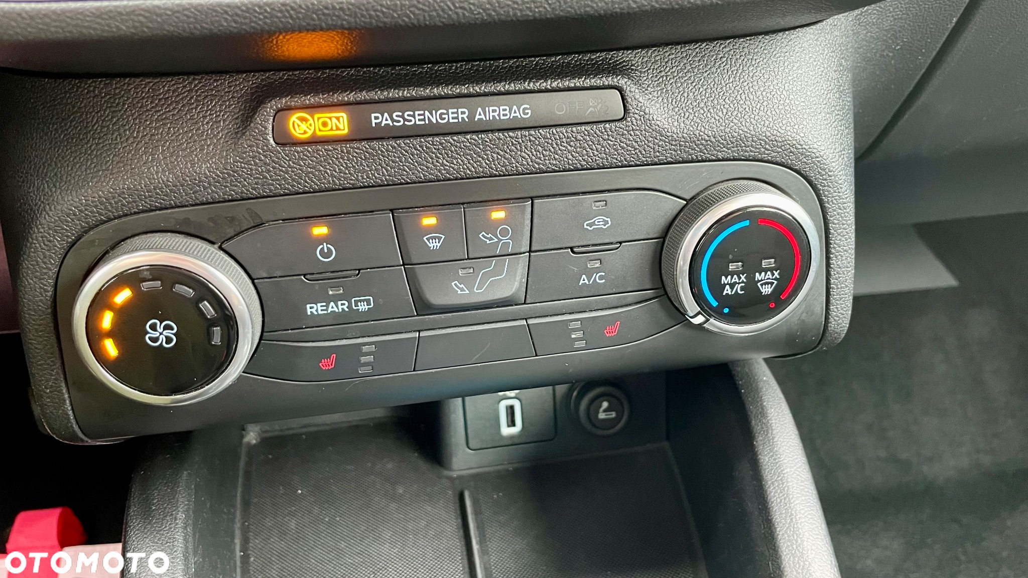 Ford Focus 1.5 EcoBlue Start-Stopp-System ACTIVE STYLE - 30