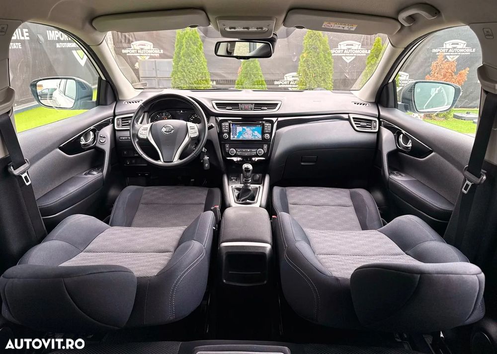 Nissan Qashqai 1.6 DCI N-Connecta - 9