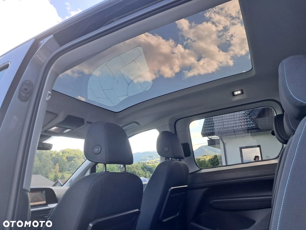 Ford Tourneo Connect Grand - 19