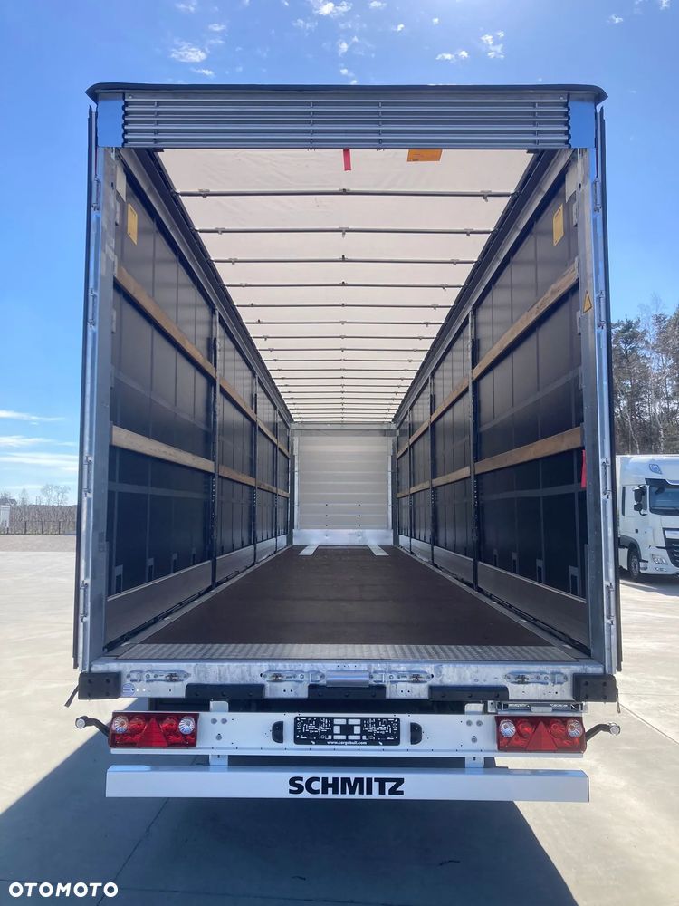 Schmitz Cargobull odbiór w Polsce, Fabrycznie nowa naczepa plandeka Varios 2025r. - 12