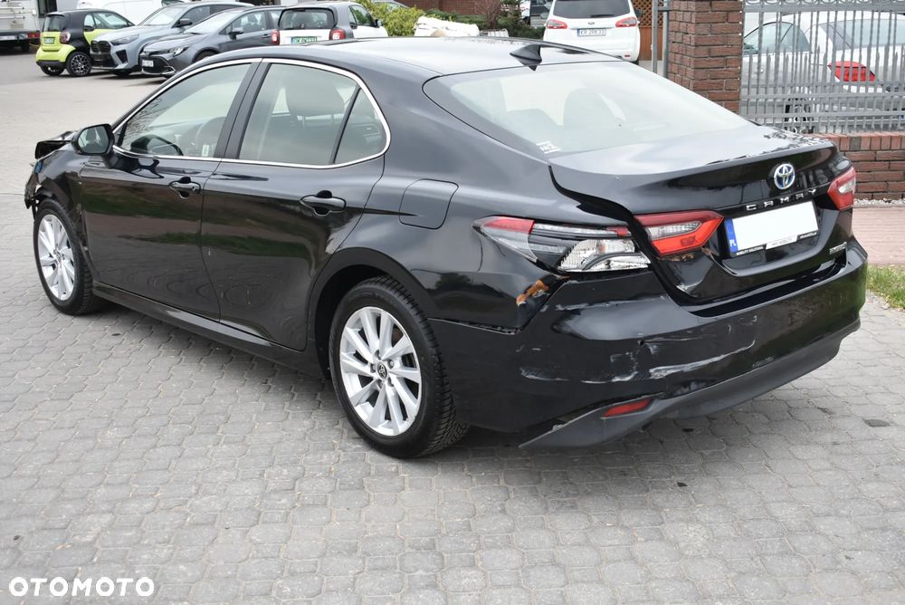 Toyota Camry 2.5 Hybrid Comfort CVT - 2