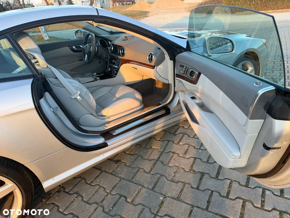 Mercedes-Benz SL 500 7G-TRONIC - 8