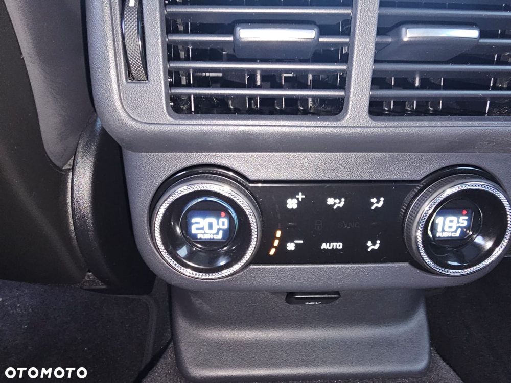 Land Rover Range Rover Velar 5.0 V8 S/C SV AB Dynamic - 21