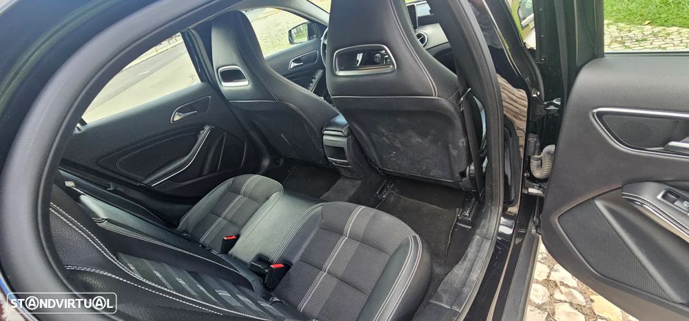 Mercedes-Benz GLA 200 d Aut. - 8