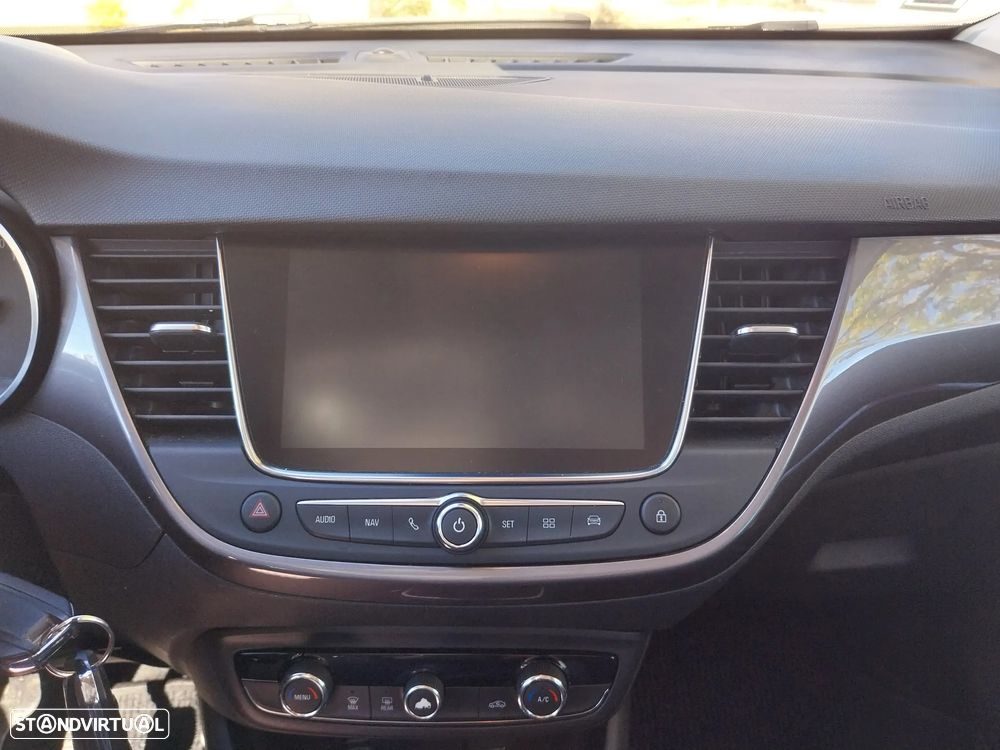 Opel Crossland X 1.2 T Innovation J17 - 13