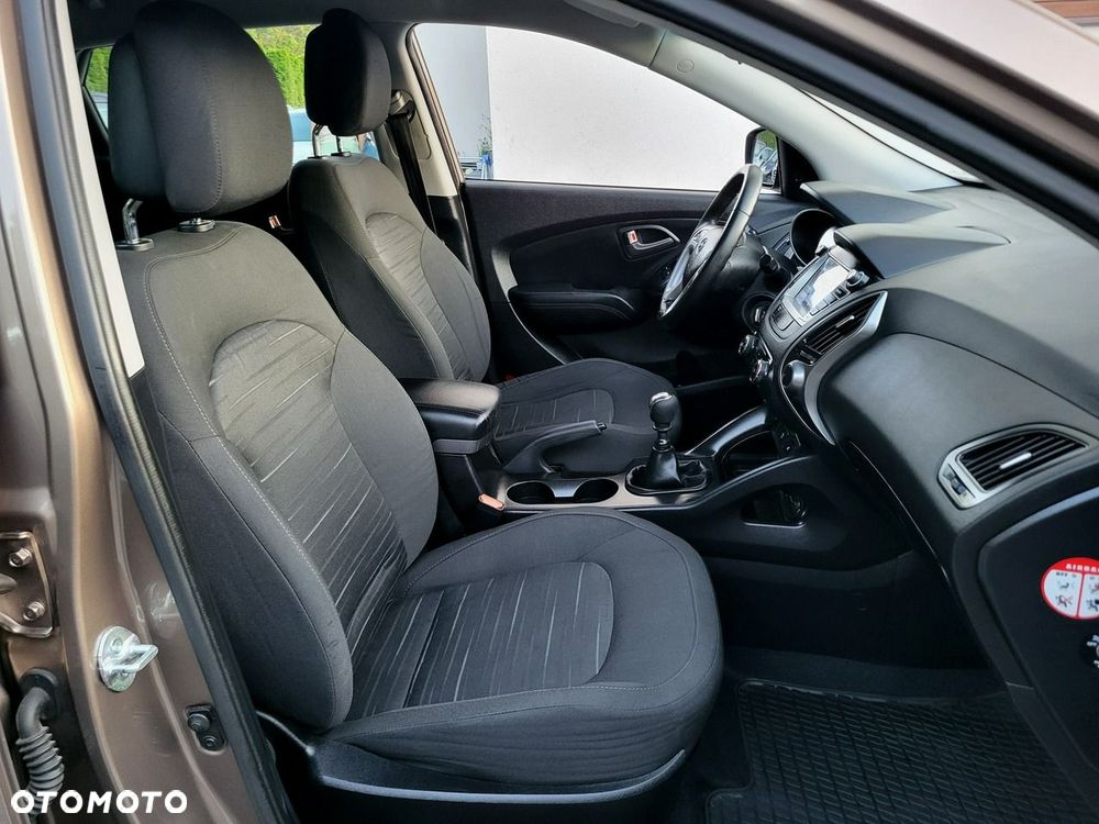 Hyundai ix35 - 12