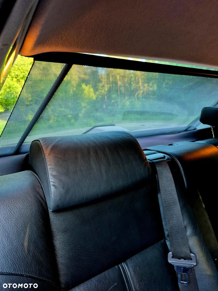 BMW Seria 7 740i - 17