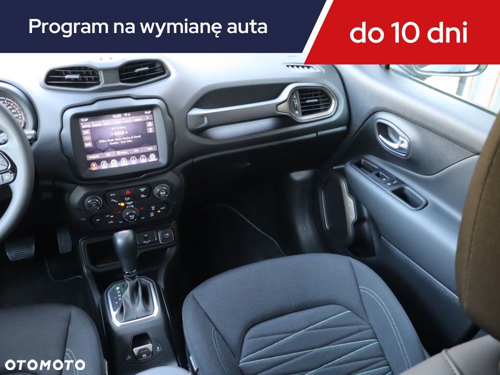 Jeep Renegade - 10