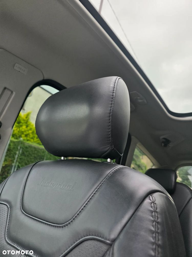 Ford S-Max 2.0 TDCi DPF Titanium - 2