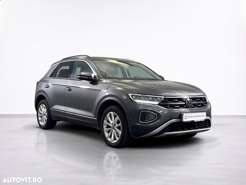 Volkswagen T-Roc - 8